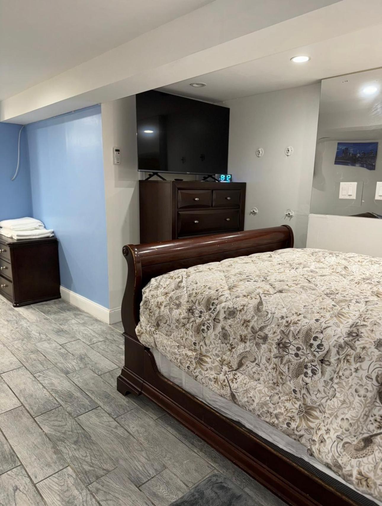 Jfk Private Studio Apartment Ню Йорк Екстериор снимка