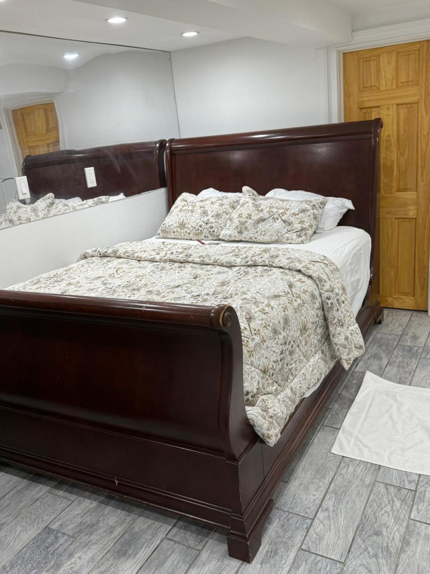 Jfk Private Studio Apartment Ню Йорк Екстериор снимка